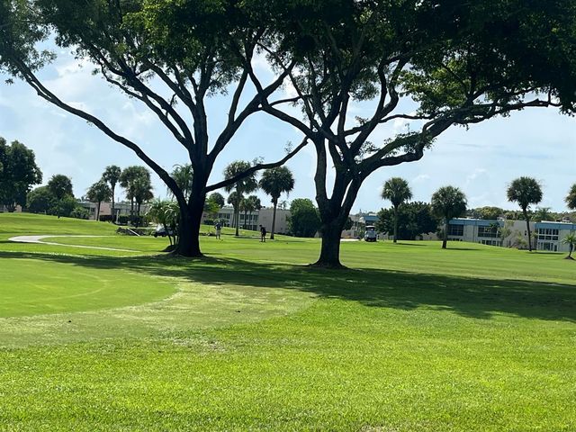 897 Flanders S 897, Delray Beach, FL 33484