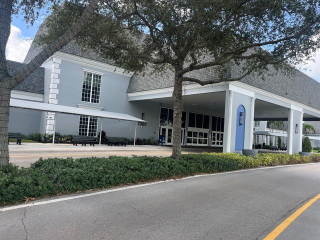 897 Flanders S 897, Delray Beach, FL 33484