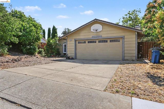 4161 S Royal Links Cir, Antioch, CA 94509