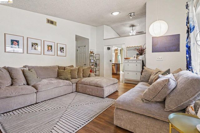 4161 S Royal Links Cir, Antioch, CA 94509