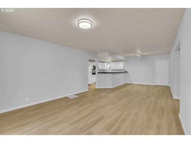 9125 Se VELMA Ct, Happy Valley, OR 97086