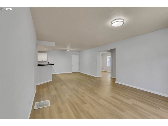 9125 Se VELMA Ct, Happy Valley, OR 97086