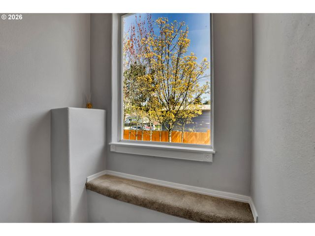 9125 Se VELMA Ct, Happy Valley, OR 97086