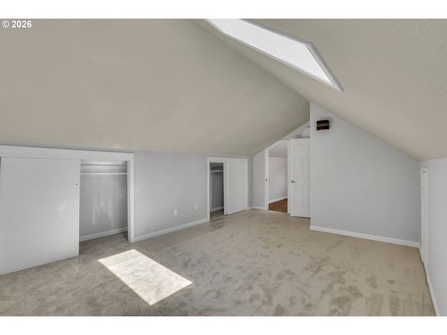 9125 Se VELMA Ct, Happy Valley, OR 97086