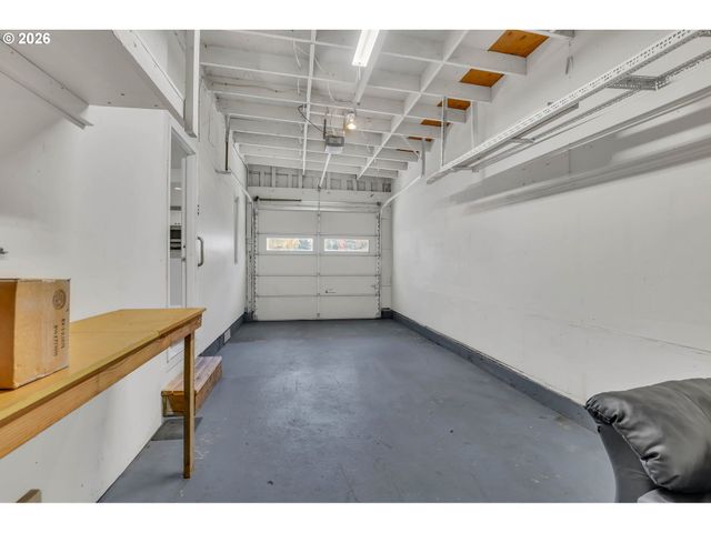 9125 Se VELMA Ct, Happy Valley, OR 97086