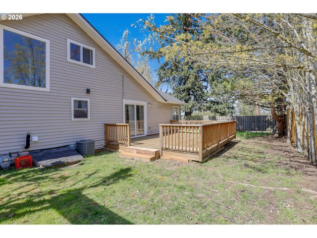 9125 Se VELMA Ct, Happy Valley, OR 97086