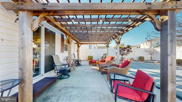 5201 WATERVIEW DR, Brigantine, NJ 08203