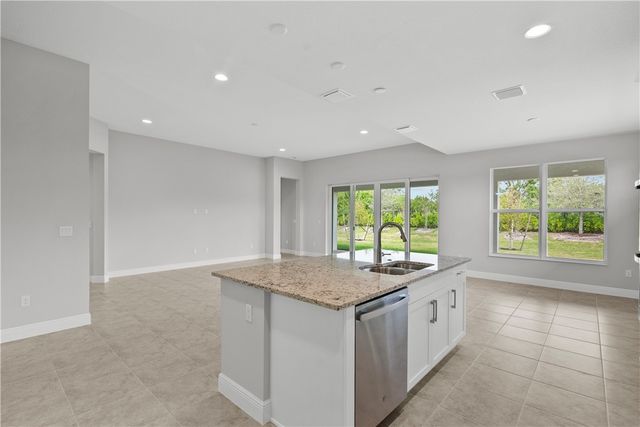 6435 High Pointe Circle, Vero Beach, FL 32967
