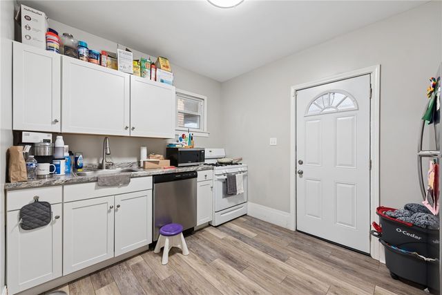 405 E 11th Ave, Homestead, PA 15120