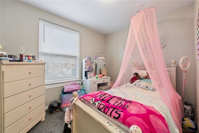 405 E 11th Ave, Homestead, PA 15120