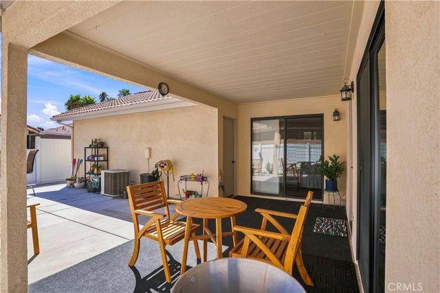 720 Via Casitas, Hemet, CA 92545