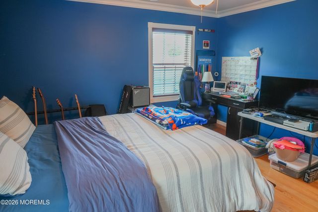 20 Bayberry Drive, Holmdel, NJ 07733