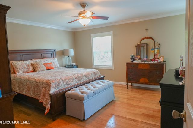 20 Bayberry Drive, Holmdel, NJ 07733