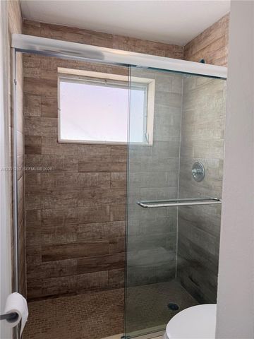 6613 Evergreen Dr A, Miramar, FL 33023