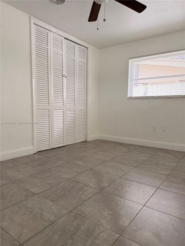 6613 Evergreen Dr A, Miramar, FL 33023