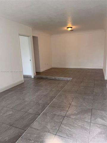 6613 Evergreen Dr A, Miramar, FL 33023