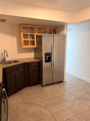 6613 Evergreen Dr A, Miramar, FL 33023