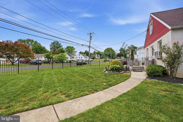 2601 BROADWAY AVE, Hatboro, PA 19040