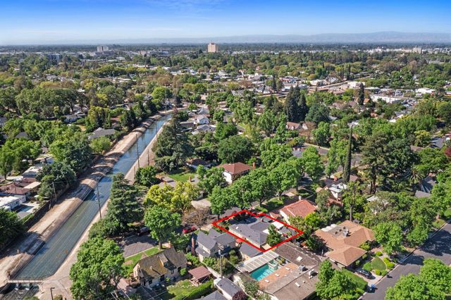 215 Helen Ave, Modesto, CA 95354