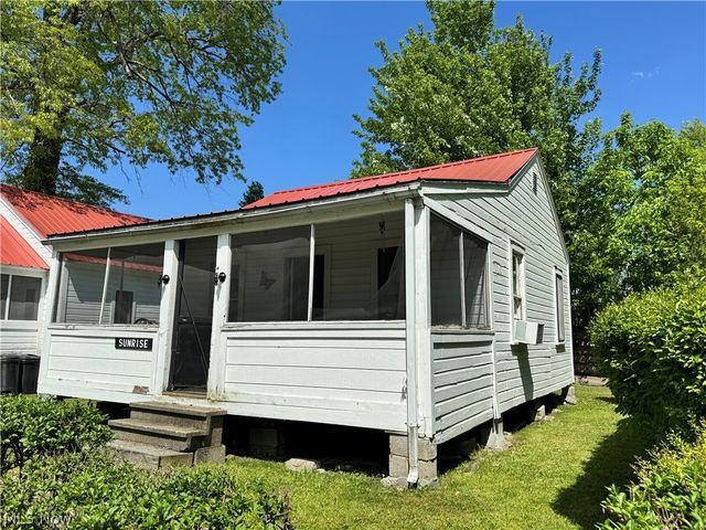 4970 & 4966 Presidential Avenue, Geneva On The Lake, OH 44041