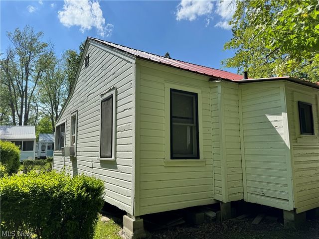 4970 & 4966 Presidential Avenue, Geneva On The Lake, OH 44041