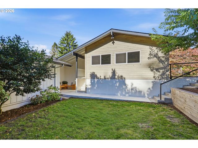 4935 Sw 19TH Dr, Portland, OR 97239