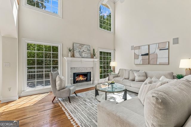 1128 Promontory Drive, Marietta, GA 30062