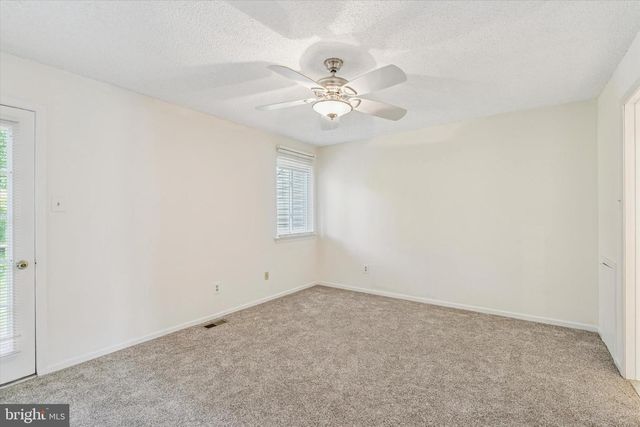 221 CARRIAGE CT #221, Chesterbrook, PA 19087