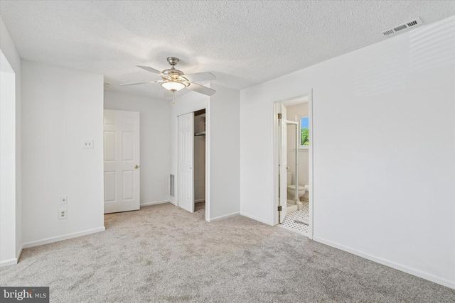 221 CARRIAGE CT #221, Chesterbrook, PA 19087