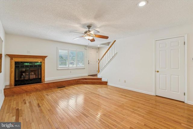 221 CARRIAGE CT #221, Chesterbrook, PA 19087