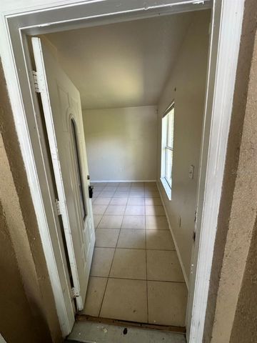 3613 E CHELSEA STREET, Tampa, FL 33610