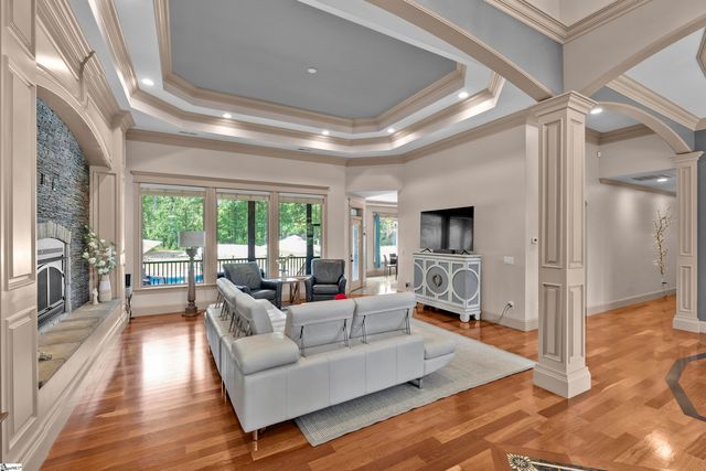 983 Foster Road, Inman, SC 29349
