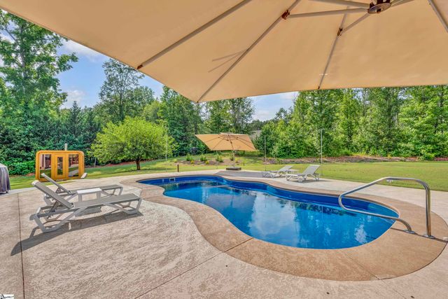 983 Foster Road, Inman, SC 29349