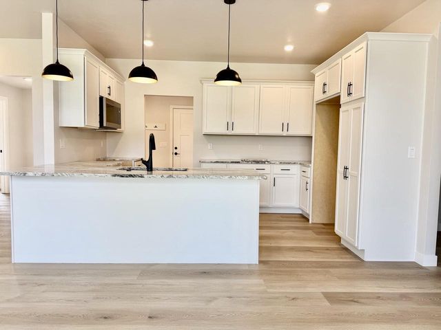 W6842 MCALLISTER CIRCLE, Greenville, WI 54942