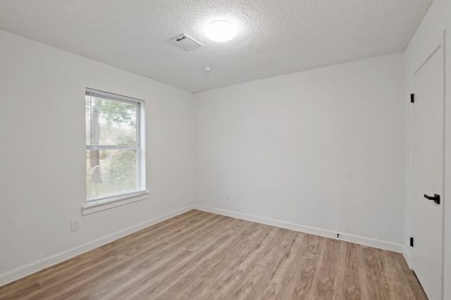 2217 Meadow Lane, La Marque, TX 77568