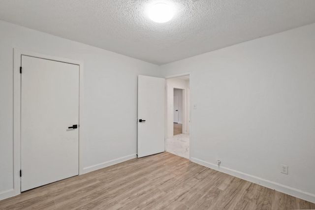 2217 Meadow Lane, La Marque, TX 77568