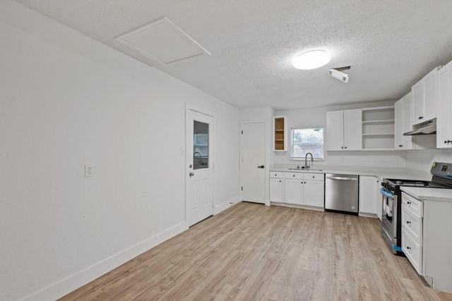 2217 Meadow Lane, La Marque, TX 77568