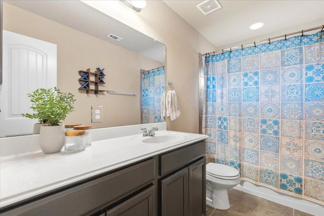 162 Sugar CRK, Buda, TX 78610