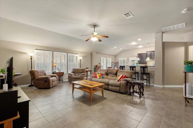 162 Sugar CRK, Buda, TX 78610