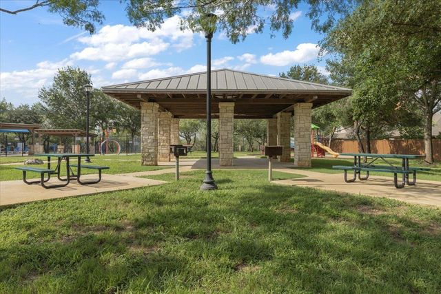 162 Sugar CRK, Buda, TX 78610