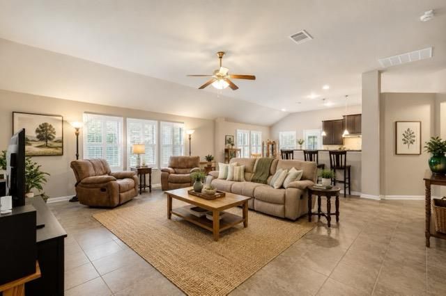 162 Sugar CRK, Buda, TX 78610