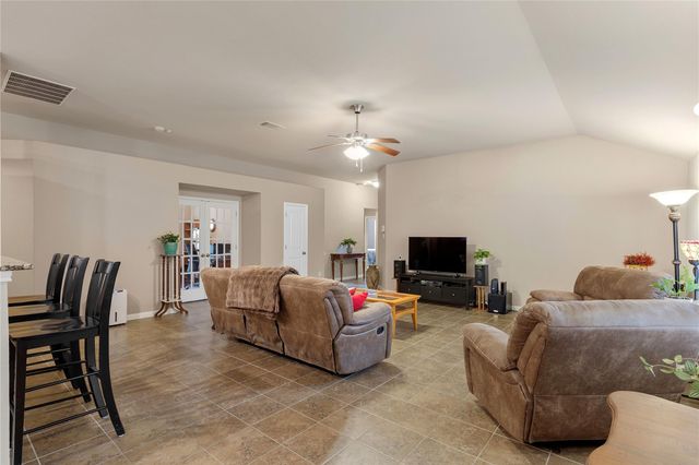 162 Sugar CRK, Buda, TX 78610