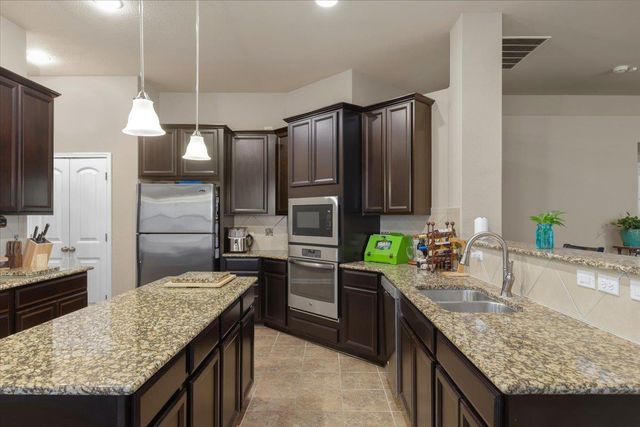 162 Sugar CRK, Buda, TX 78610