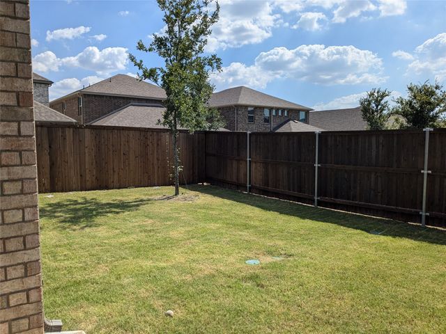 4134 Caprock Canyon Road, Sachse, TX 75048