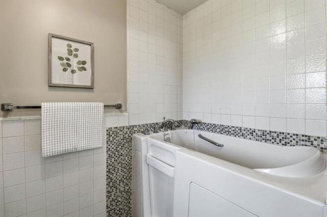 701 Christine Drive, Palo Alto, CA 94303