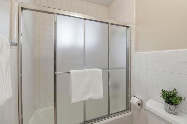 701 Christine Drive, Palo Alto, CA 94303