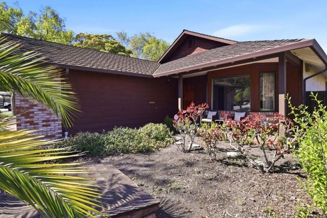 701 Christine Drive, Palo Alto, CA 94303