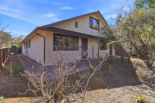 701 Christine Drive, Palo Alto, CA 94303