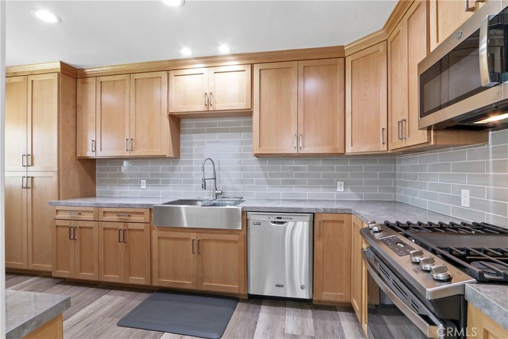 Image 9 of property listing at 7303 Eglise Avenue, Pico Rivera, CA 90660