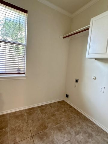 5429 Norris Drive, The Colony, TX 75056